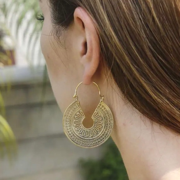 Grit and Grace Jewelry - Vintage Gold Medallion Tribal Gypsy Hoop Earrings